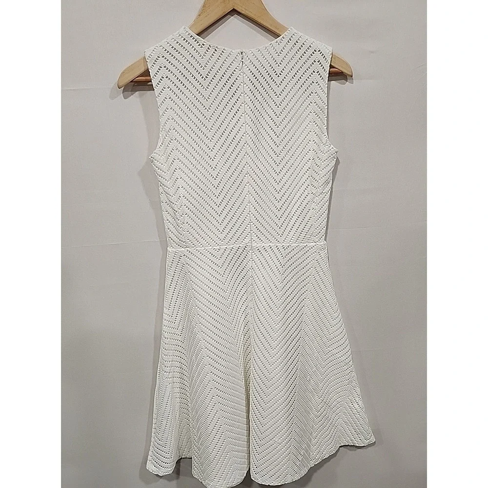 Tory Burch White Sleeveless Eyelet Fit & Flare Dress XS/TP, A-line Hidden Zipper